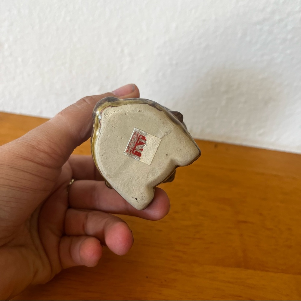 Vintage Napcoware Ceramic Bear Figurine Planter Toothpick Holder - Picture 5 of 5